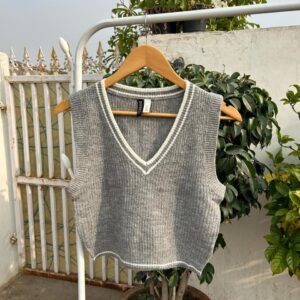 GREY VEST