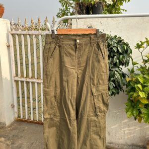 olive baggy cargo