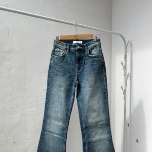 90s high-rise bootcut jeans