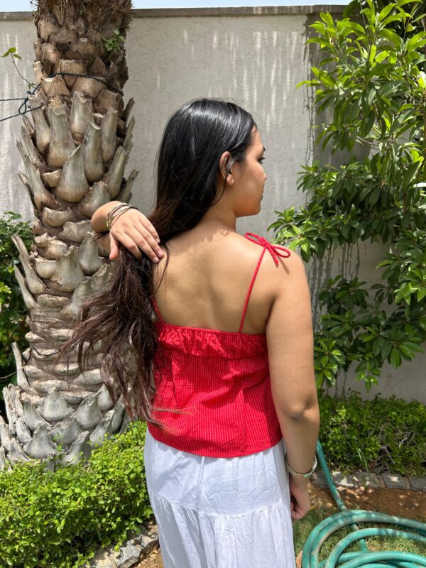 ISABELLA PEPLUM TOP IN RED - Image 3