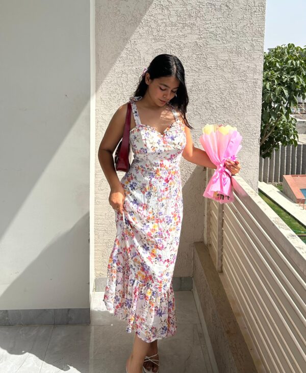 MOLLY FLORAL DRESS