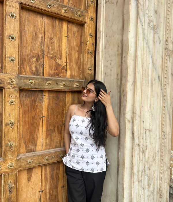 HEER DESI TOP