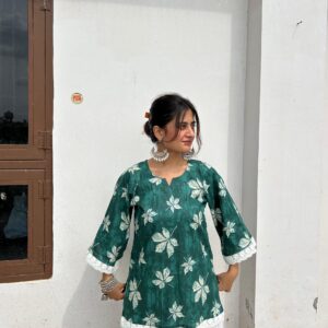 GEETA DESI TOP