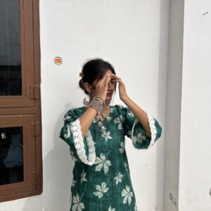 GEETA DESI TOP