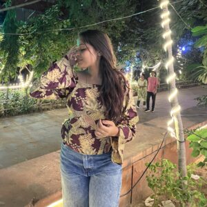 Pagal ladki (jamun) top