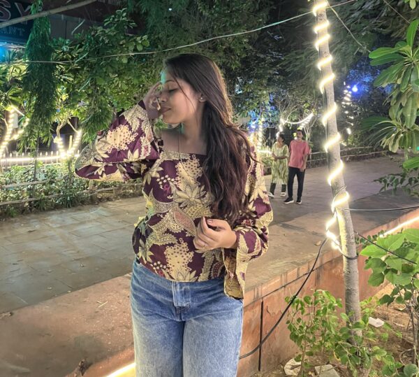 Pagal ladki (jamun) top