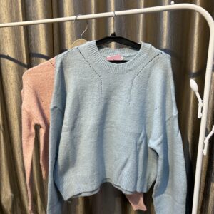 Crop sweater